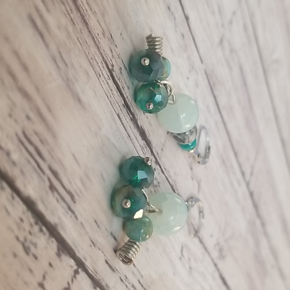 Cracked aqua, grey, green, silver beaded earrings - Picture 8 of 8